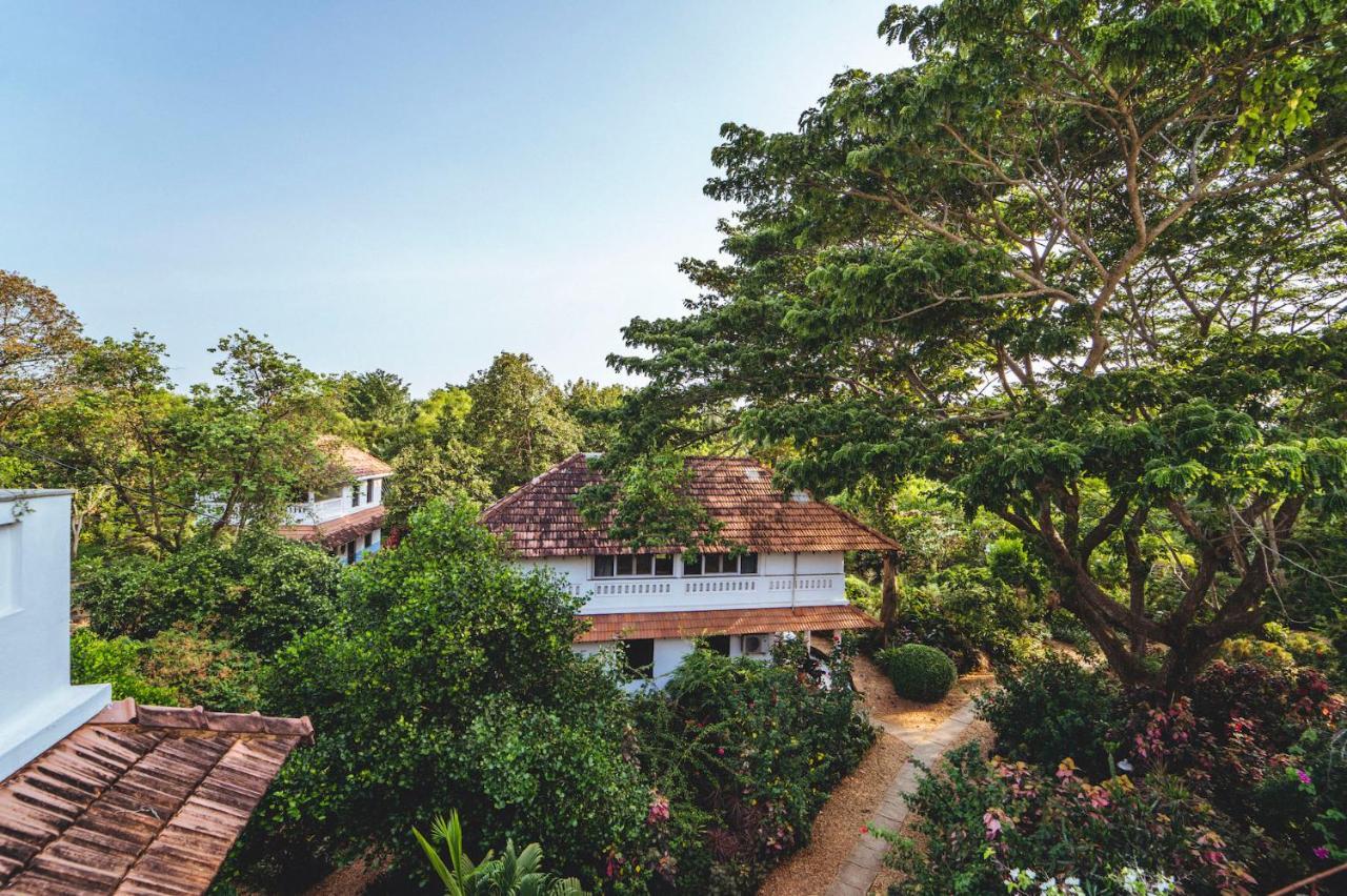 Gaia'S Garden Guest House Auroville Exterior photo