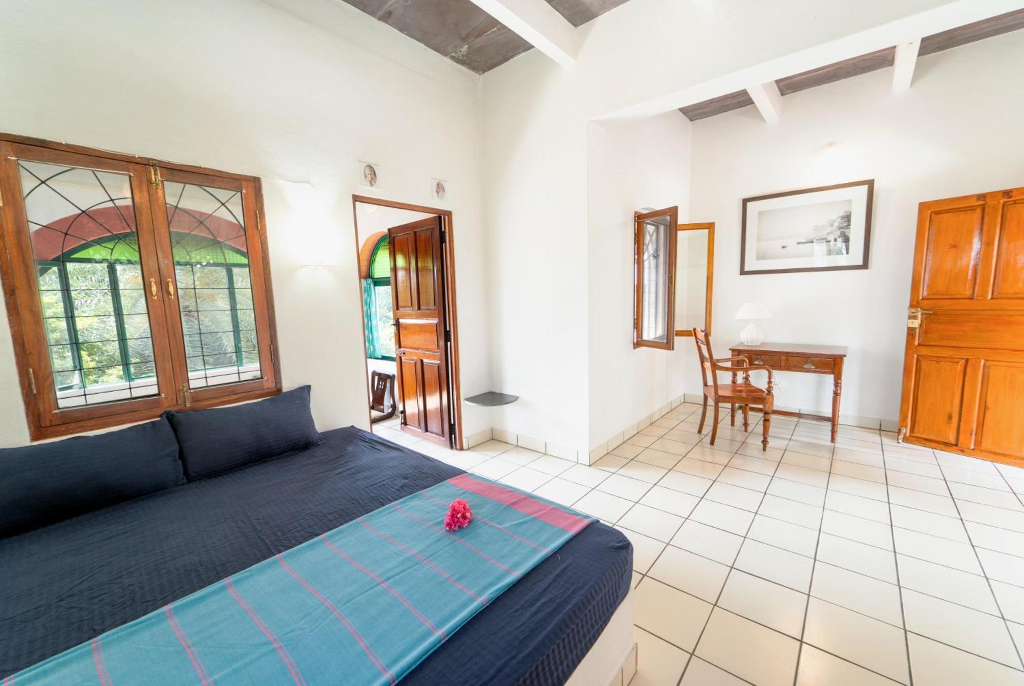 Gaia'S Garden Guest House Auroville Room photo